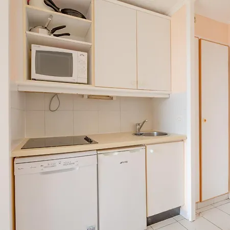Apartment Le Hameau De Cap Esterel - Maeva - 4 Personnes 1 Vue Et Parking - Budget Mae-4393